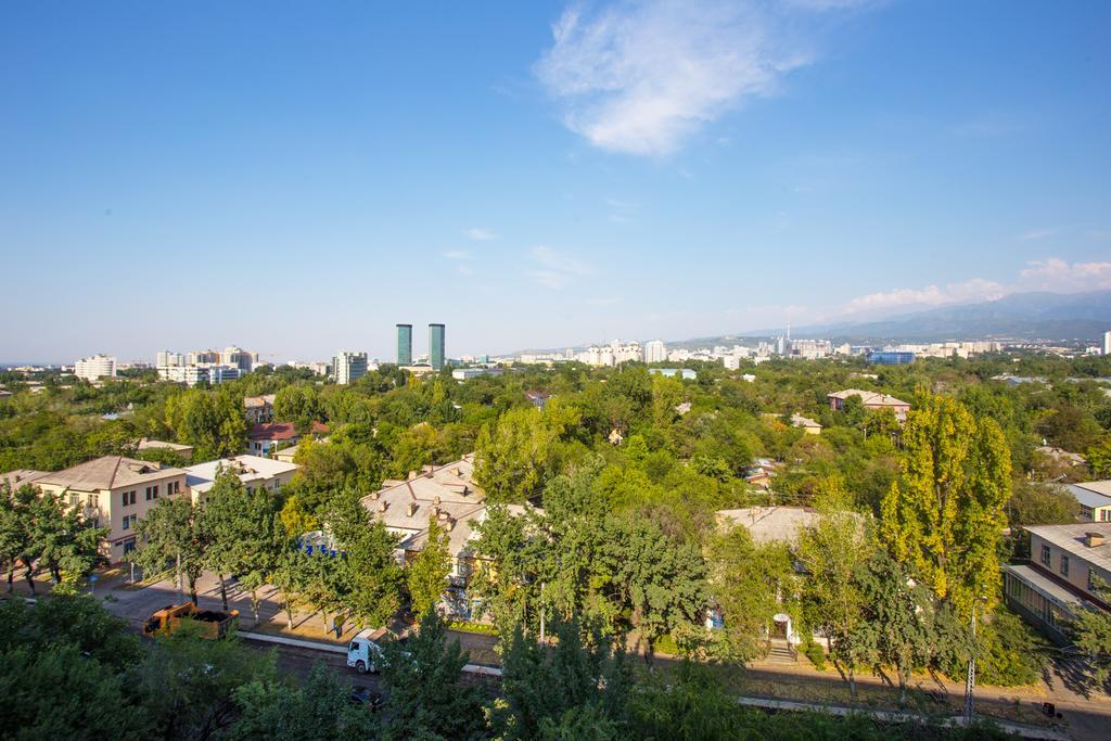 " Atakent " Panoramny Vid Quartira Leilighet Almaty Eksteriør bilde