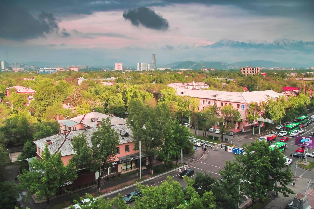 " Atakent " Panoramny Vid Quartira Leilighet Almaty Eksteriør bilde